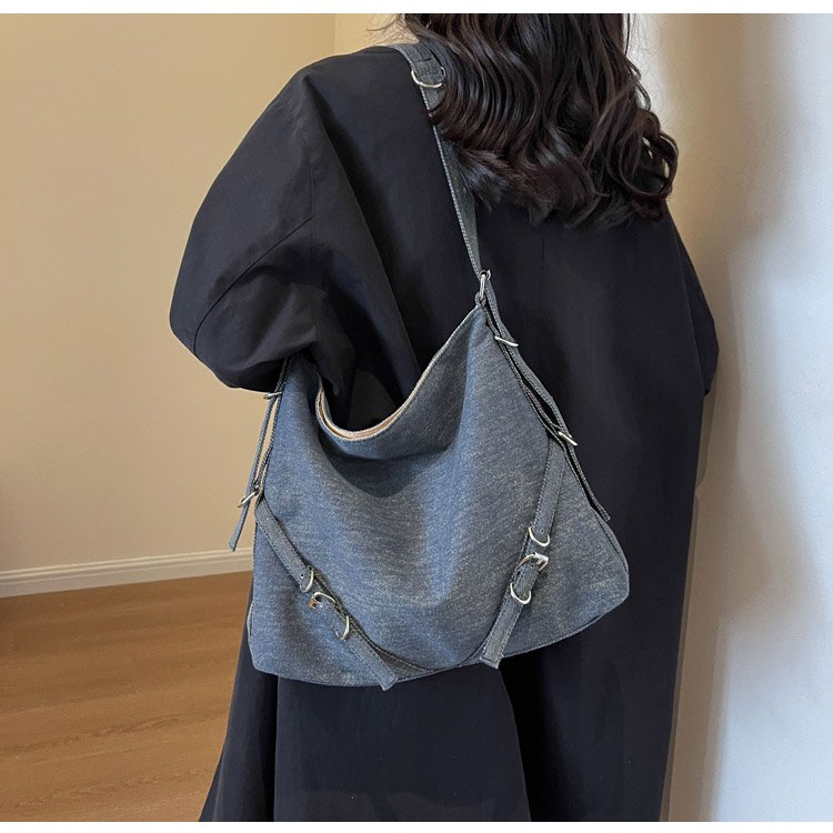 Denim Large Capacity Tote Bag Women's New Niche Design Armpit Commuting Versatile Shoulder Crossbody Bag
