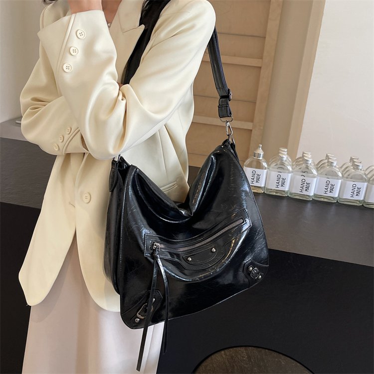 2024 niche design new women's bag autumn Maillard large capacity tote bag single shoulder crossbody large bag
