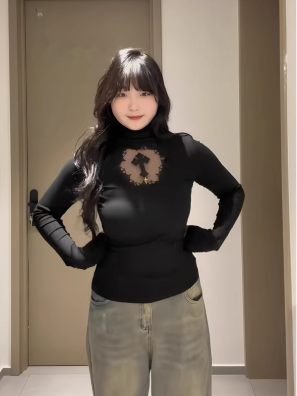 Large size fat mm Halloween cross hollow slim T-shirt women's autumn and winter design slim black long-sleeved top