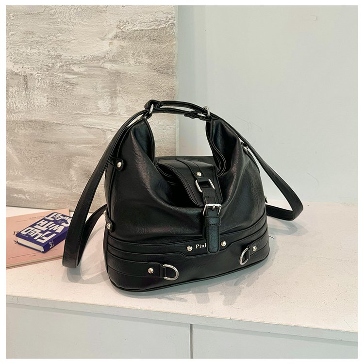 Niche retro distressed versatile large-capacity commuter crossbody bag 2024 new fashion shoulder tote bag bucket bag