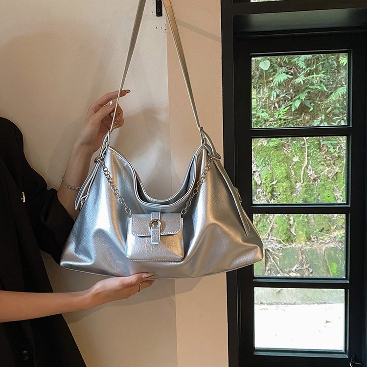 Guangzhou Factory Simple Underarm Bag Shoulder Bag Spring and Summer New Women's Bag Fashion Large Capacity Crossbody Bag