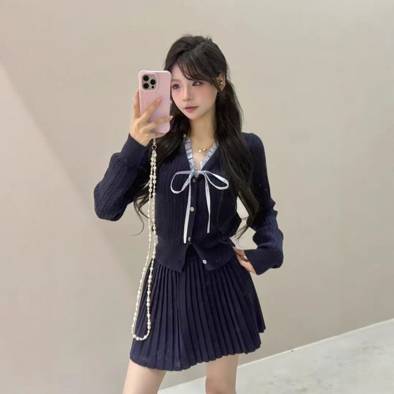 Plus size fat mm suit women's autumn and winter college style sweater pleated skirt two-piece set M-4XL