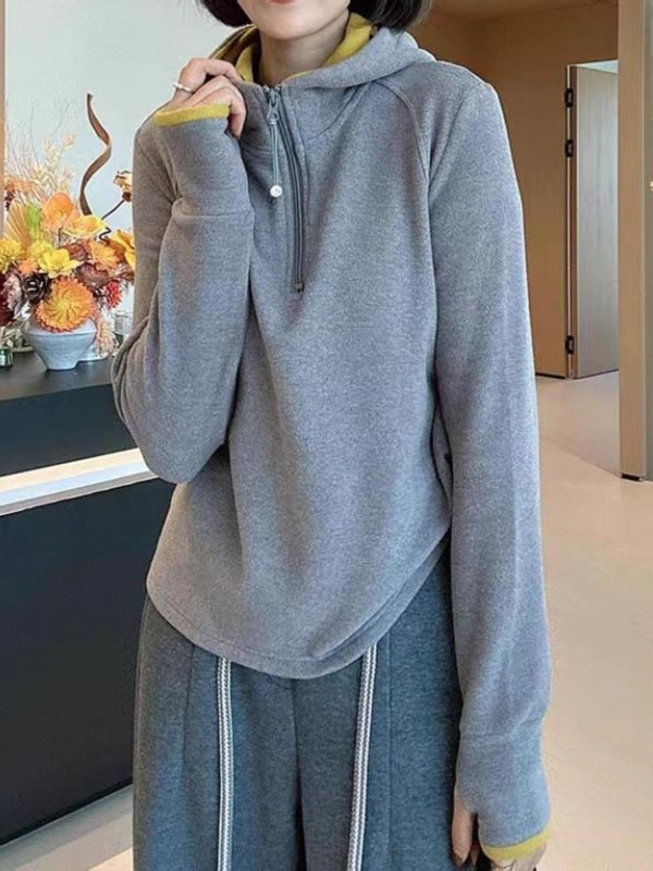 Large size hooded contrasting color splicing half zipper plus velvet thickened sweatshirt women's autumn and winter new fat mm covering flesh slimming top
