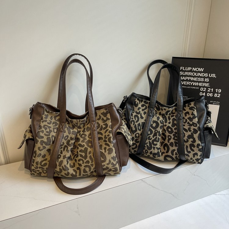 Cross-border foreign trade new leopard print women's bag fashion casual shoulder bag women's canvas large capacity tote bag armpit bag