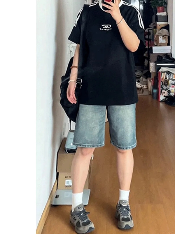 Light-colored denim shorts for small women, high-waisted, summer slimming, pear-shaped body design, a-line wide-leg five-quarter pants, trendy