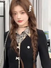 Large size fat mm Korean style fake two-piece plaid cardigan for women in autumn and winter college style waist slimming long-sleeved top