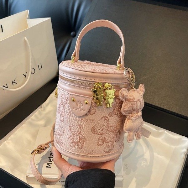 Cross-border round bucket bag for women 2024 new trendy handbag fashion versatile bucket bag high-end single shoulder crossbody bag