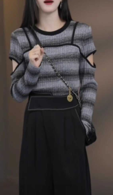 Contrast color fake two-piece striped sweater for women in autumn new large size fat mm slimming design hollow long-sleeved top