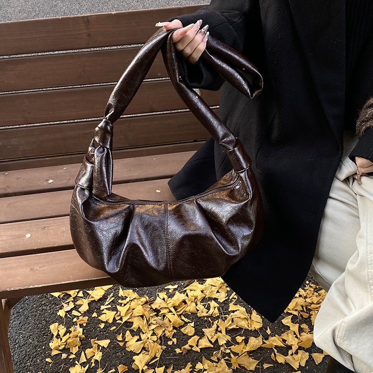 Cross-border popular large-capacity dumpling bag for women 2024 new fashion one-shoulder cross-body tote bag retro croissant bag