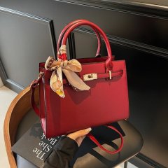 Versatile new style women's bag large capacity red bridal wedding bag autumn and winter genuine leather mother's handbag