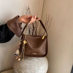 This year's popular super popular bags for women 2024 new autumn and winter brown retro crossbody bag exquisite mini small square bag