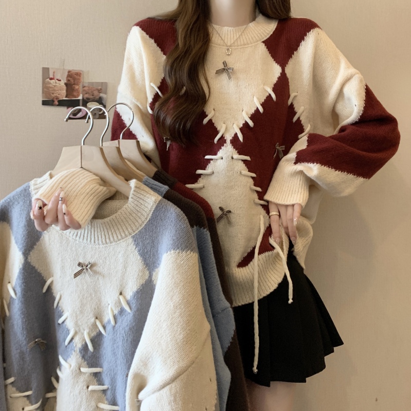 Autumn new style fat mm casual, slim, knitted stitching, soft and waxy sweater for women