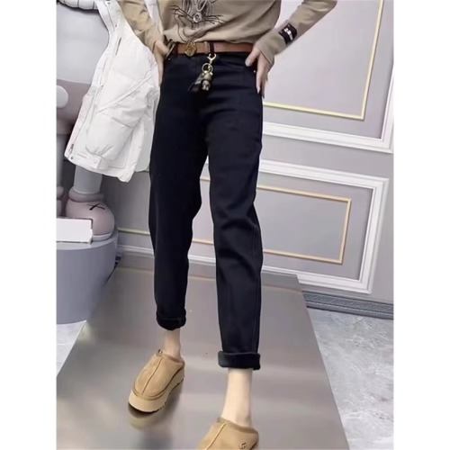Black harem jeans for women, autumn and winter new style, velvet, thickened, loose, slim, large size, nine-point pants, high-waisted dad pants