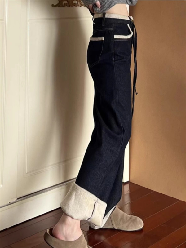 2025 new style lazy and relaxed dark blue velvet thickened jeans for women loose slimming straight pants