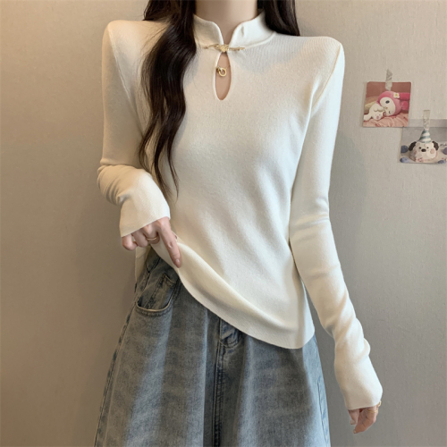 Plus size women's new Chinese style button-up tops for fat girls, western style, age reduction and slimming inner knitted bottoming shirts