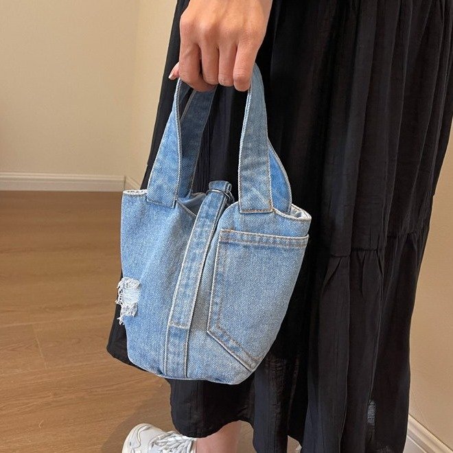 Denim bag women's Japanese style ins style 2023 new student shoulder bag trendy Hong Kong style fashion handheld crossbody bag