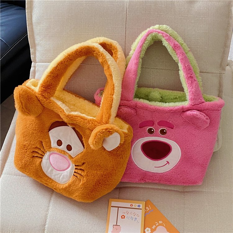 Internet celebrity cartoon plush bag for women 2024 new girly heart Japanese college style smart and cute portable lunch bag