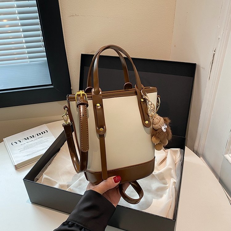 Korean style handbags for women 2024 summer new style simple casual bucket bag high-end niche versatile crossbody bag