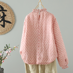 Buds are blooming, fresh lace collar, playful and age-reducing quilted pullover cotton coat