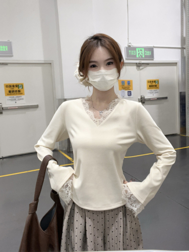 Spot 2024 new autumn and winter new fat mm plus size women's lace plus velvet thickening bottoming long-sleeved T-shirt top