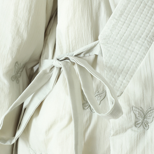 New Chinese style Chinese style embroidered down jacket for women winter new white duck down loose literary lace Hanfu jacket