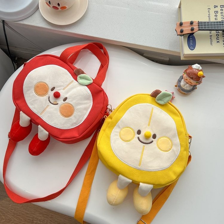 Cream farm canvas bag hand-held shoulder bag crossbody bag ins style Japanese style shoulder bag versatile forest style cartoon bag