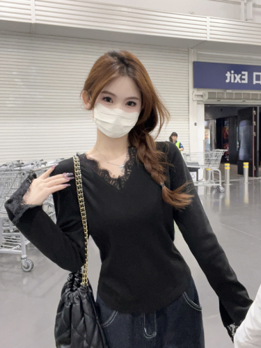 Spot 2024 new autumn and winter new fat mm plus size women's lace plus velvet thickening bottoming long-sleeved T-shirt top