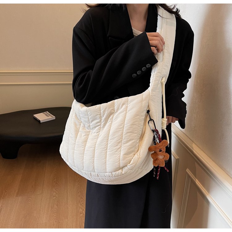 Foreign trade women's bag 2024 new autumn and winter bag plaid bag fashionable European and American style space cotton bag large capacity dumpling bag