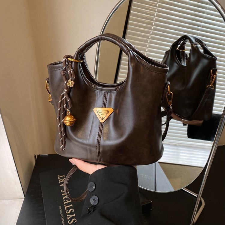 Handbags Women's Popular Commuting Shoulder Large Capacity Tote Crossbody Bag