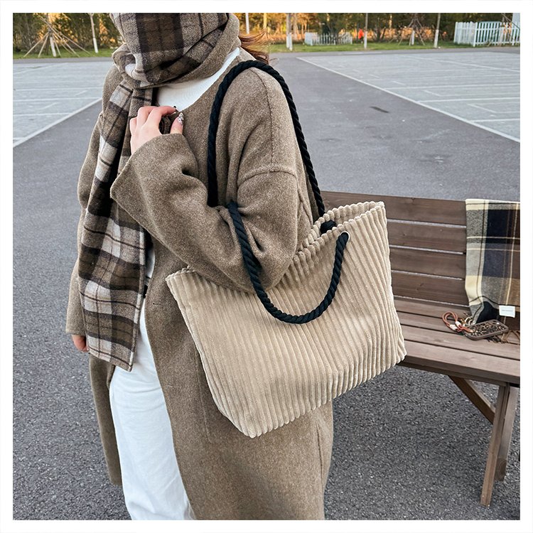 Autumn and winter large-capacity commuting tote bag for women new simple lazy style white corduroy portable shoulder bag