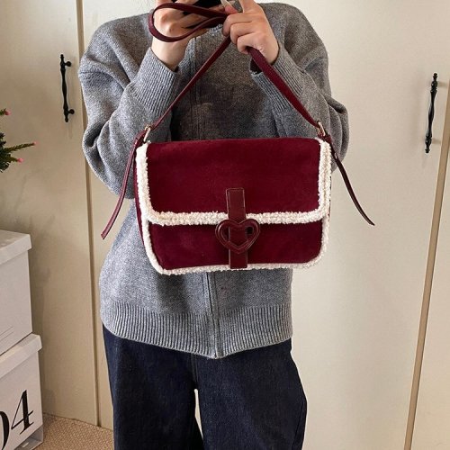 Retro Armpit Bag Women's Commuting Shoulder Crossbody Bag High-Looking Furry Tote Bag