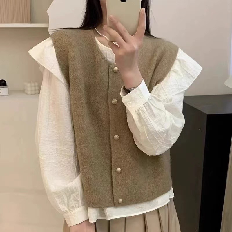 Single-breasted small gold buttons round neck knitted vest for women Korean style loose waistcoat top women's vest spring