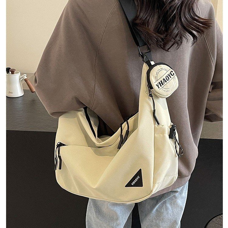 Crossbody bag casual fashion large capacity dumpling new nylon cloth bag commuting shoulder tote sports
