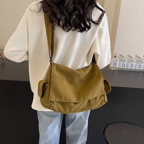 Large-capacity crossbody bag for women, Japanese casual canvas bag, student class bag, simple shoulder bag, versatile messenger bag