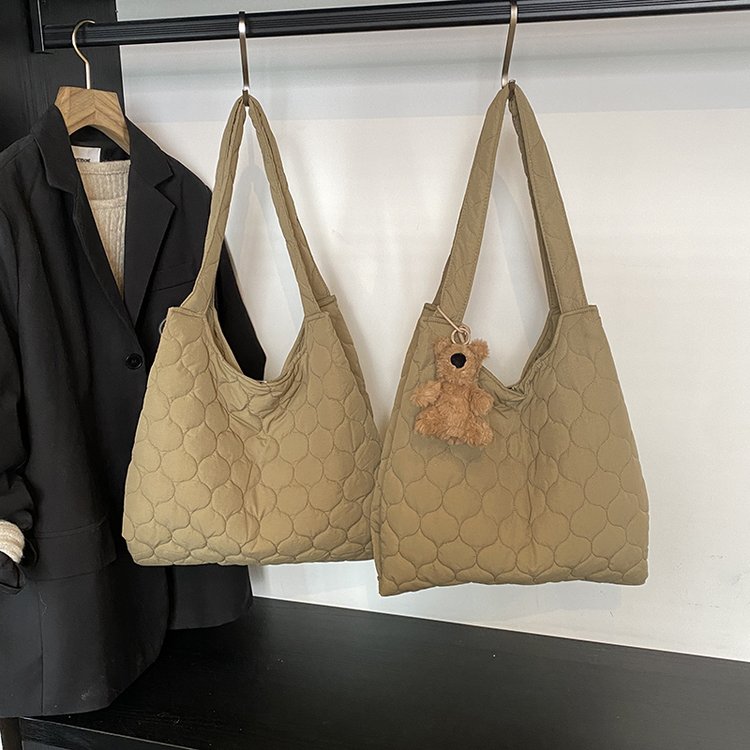 Winter new Korean style casual canvas bag women's armpit bag new fashion large capacity portable shoulder bag