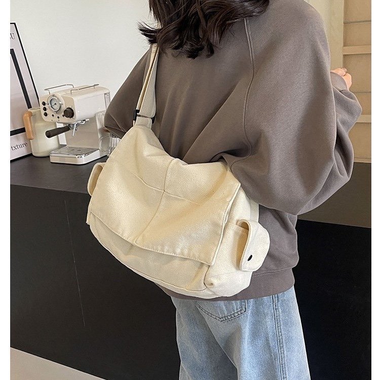 Large-capacity crossbody bag for women, Japanese casual canvas bag, student class bag, simple shoulder bag, versatile messenger bag