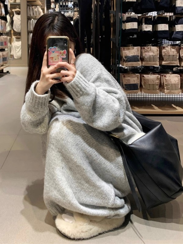 Knitted sweater dress women's autumn and winter coat with bottoming lazy style long skirt