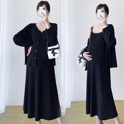 Pregnant women's spring and autumn dress for going out, new high-end striped knitted sweater dress, fashionable autumn slimming two-piece set