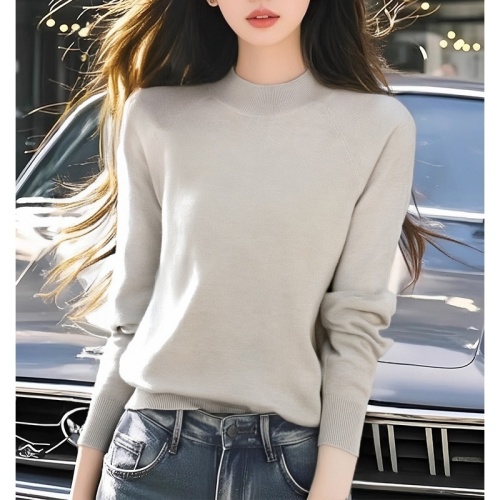Half turtleneck layered knitted bottoming shirt for women, high-quality top with warm long-sleeved sweater underneath