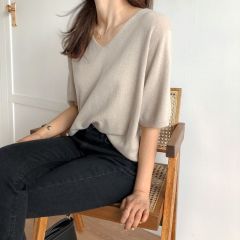 Short-sleeved women's T-shirt new summer V-neck loose lazy style thin drapey ice silk sweater half-sleeved top