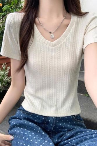 Solid color V-neck right shoulder short-sleeved t-shirt for women pure cotton summer new style exposed collarbone slimming age-reducing short top