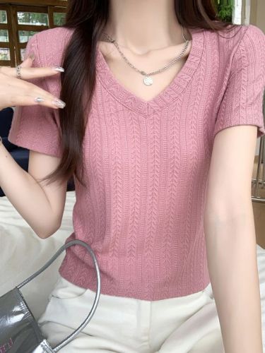 Solid color V-neck right shoulder short-sleeved t-shirt for women pure cotton summer new style exposed collarbone slimming age-reducing short top