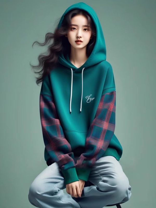 Autumn and winter unique and chic lazy style loose hooded sweatshirt for women with niche design and super nice plaid long-sleeved top