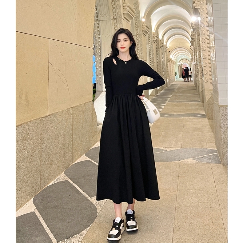 Spring and Autumn long-sleeved hollow black dress for women with niche design, slim waist and slim temperament, with long skirt inside