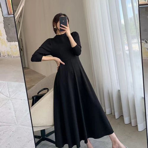Black long-sleeved dress spring and autumn new Korean style waist slimming internet celebrity wide swing skirt