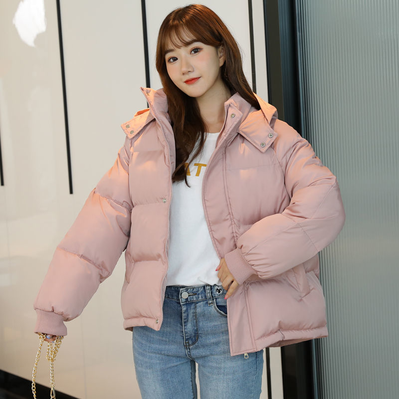 Real shot of small white cotton-padded clothes for women, fashionable short new tops, cotton-padded clothes, winter jackets