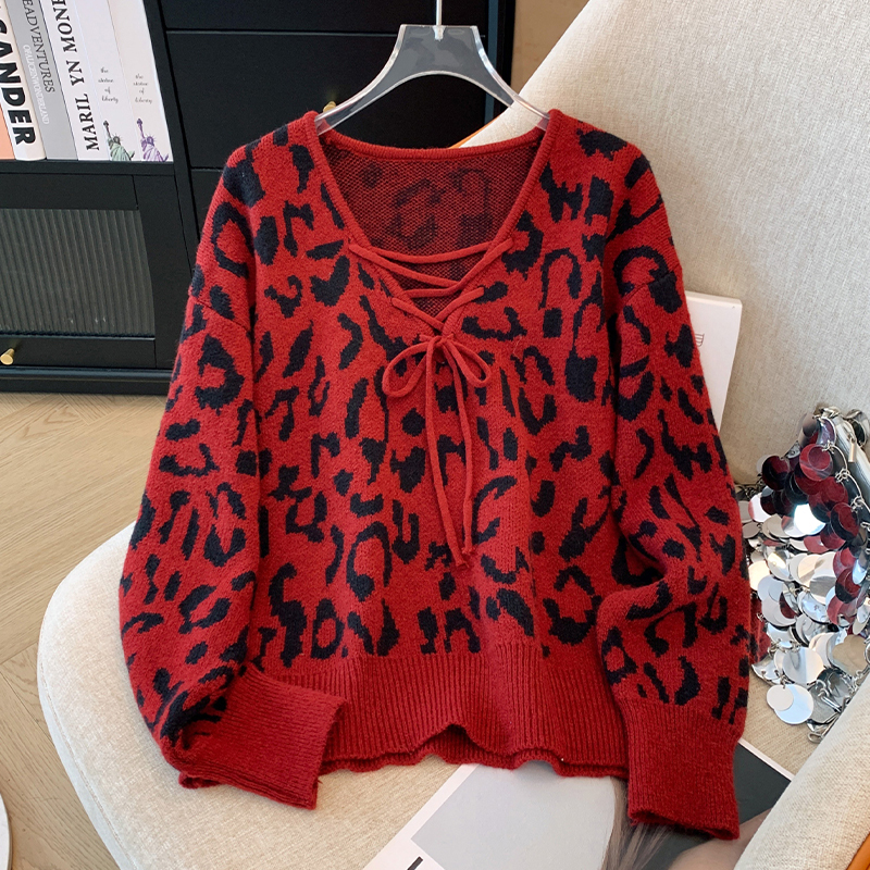 New autumn and winter design niche leopard print knitted sweater with knitted sweater underneath