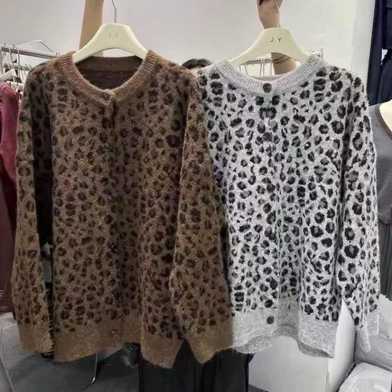 Korean chic autumn and winter trendy retro leopard print loose knitted cardigan lazy style niche new thickened sweater jacket
