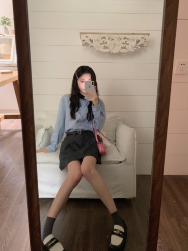 Actual shot, really impressed ~ Retro velvet small stand-up collar striped long-sleeved shirt