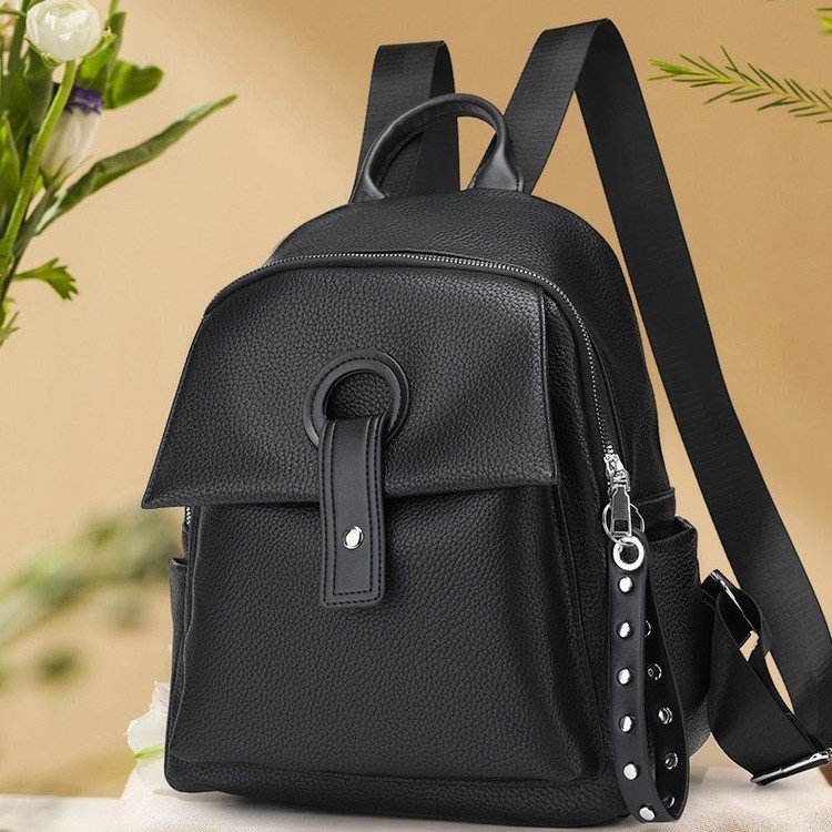 Retro women's casual backpack large capacity retro simple high-end small backpack